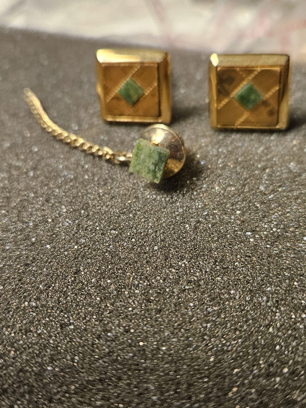 Gold-Tone Square Cufflinks with Green Stone Accent And Matching Tie Pin. - Picture 2 of 2